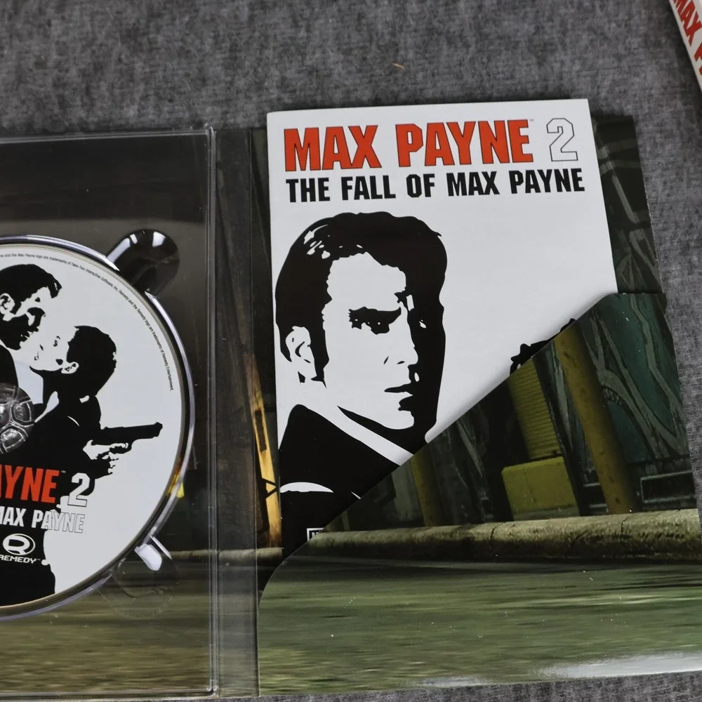 Max Payne 2 The Fall Of Max Payne PC CD-ROM Game Rockstar Games 2 Disc Manual